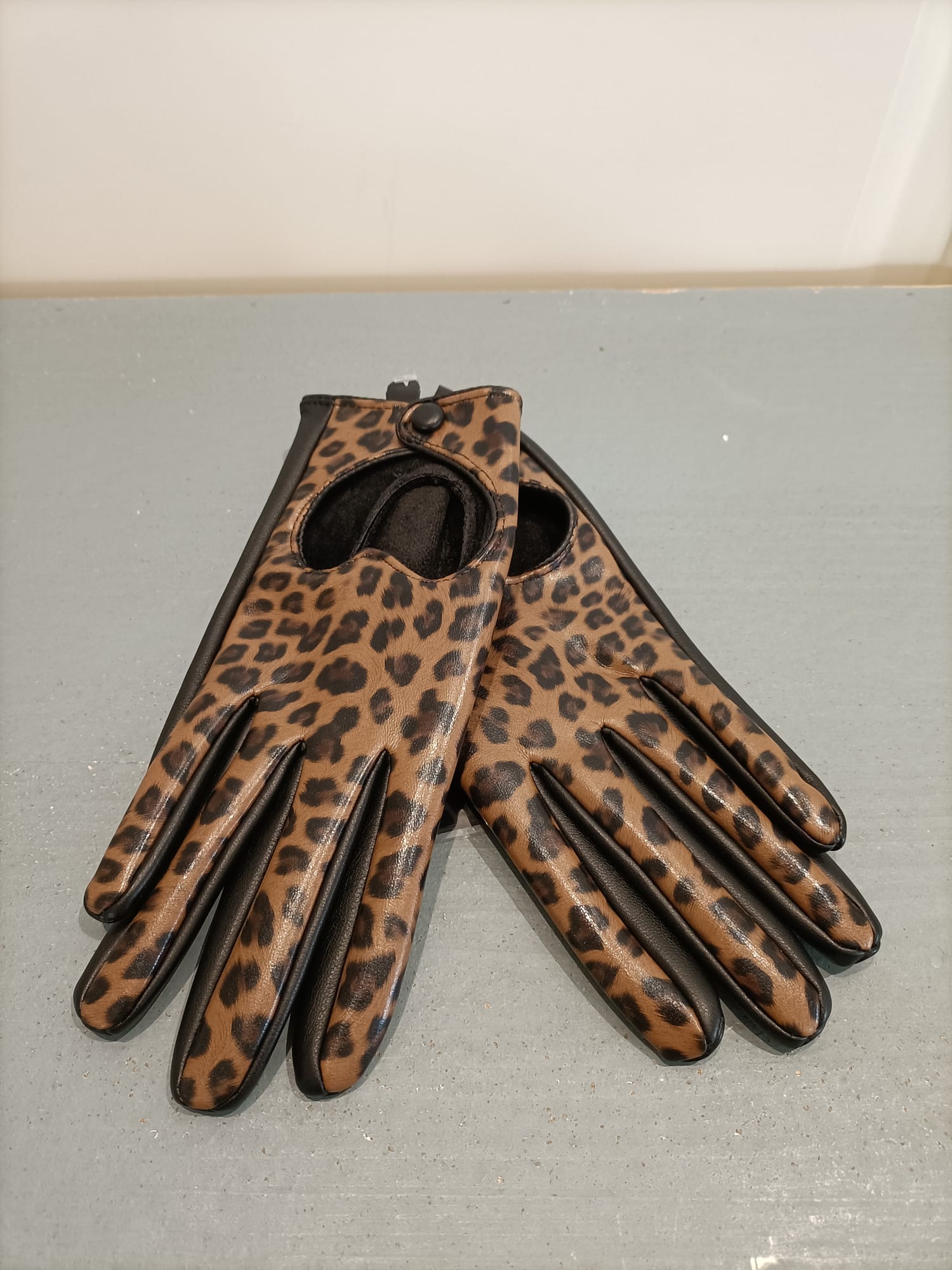 Guanto in ecopelle - gloves - immagine 5